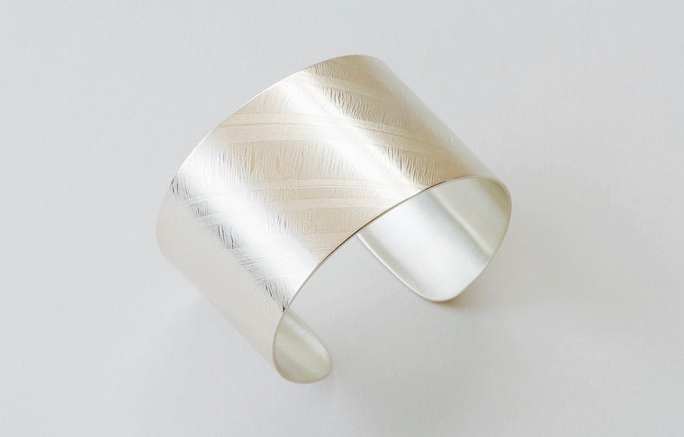 Bias Cuff - silver