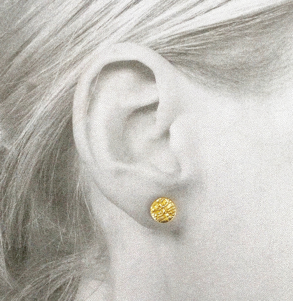 Disc Stud Earring, Chantilly Lace - gold/silver